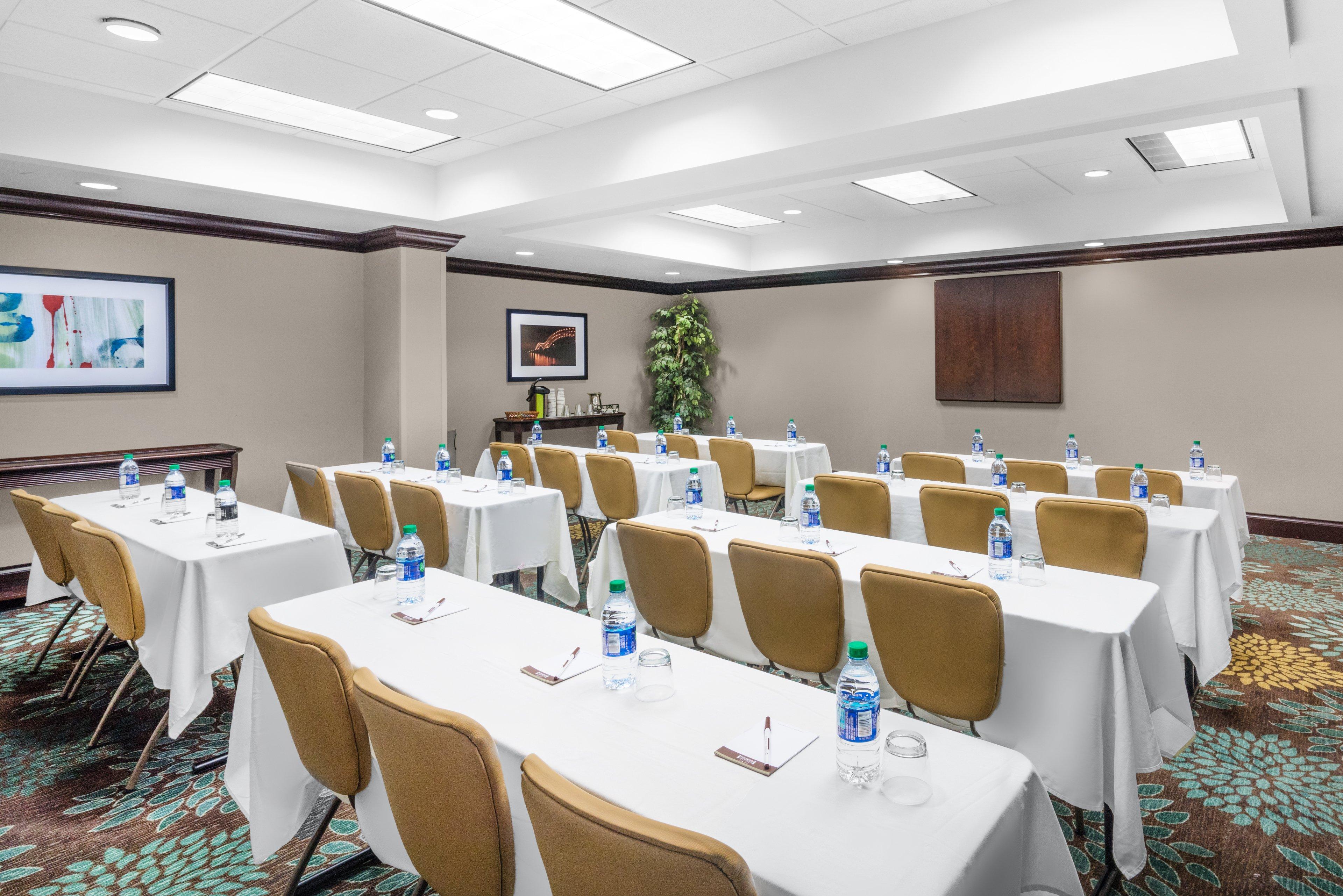 Staybridge Suites Memphis-Poplar Ave East By Ihg Екстериор снимка